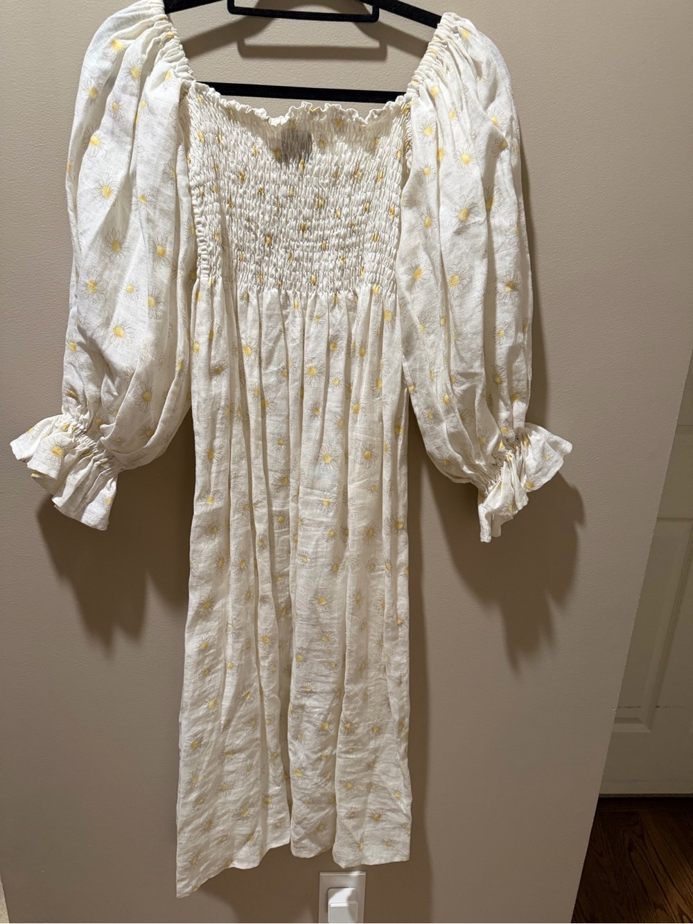 Sleeper Atlanta Off The Shoulder Linen Midi Dress Daisy Medium - Picture 2 of 11